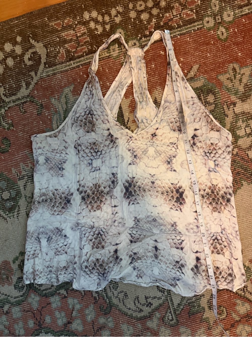 Snake-Print V-Neck Tank Top - Picture 6 of 6
